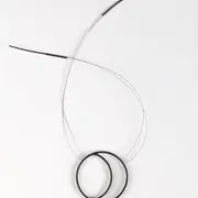 Penjoll negre – Colgante. Plata oxidada · joyería Manuel Baró – fotografía 1